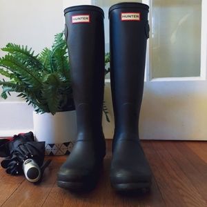 Hunter Original Tall Rain Boots in Black Matte